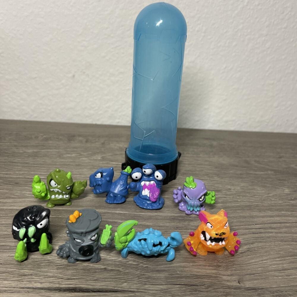 MrBeast Lab Swarms Alpha Series Lot of 8 Figures + Tube (Includes Ultra Rare!)